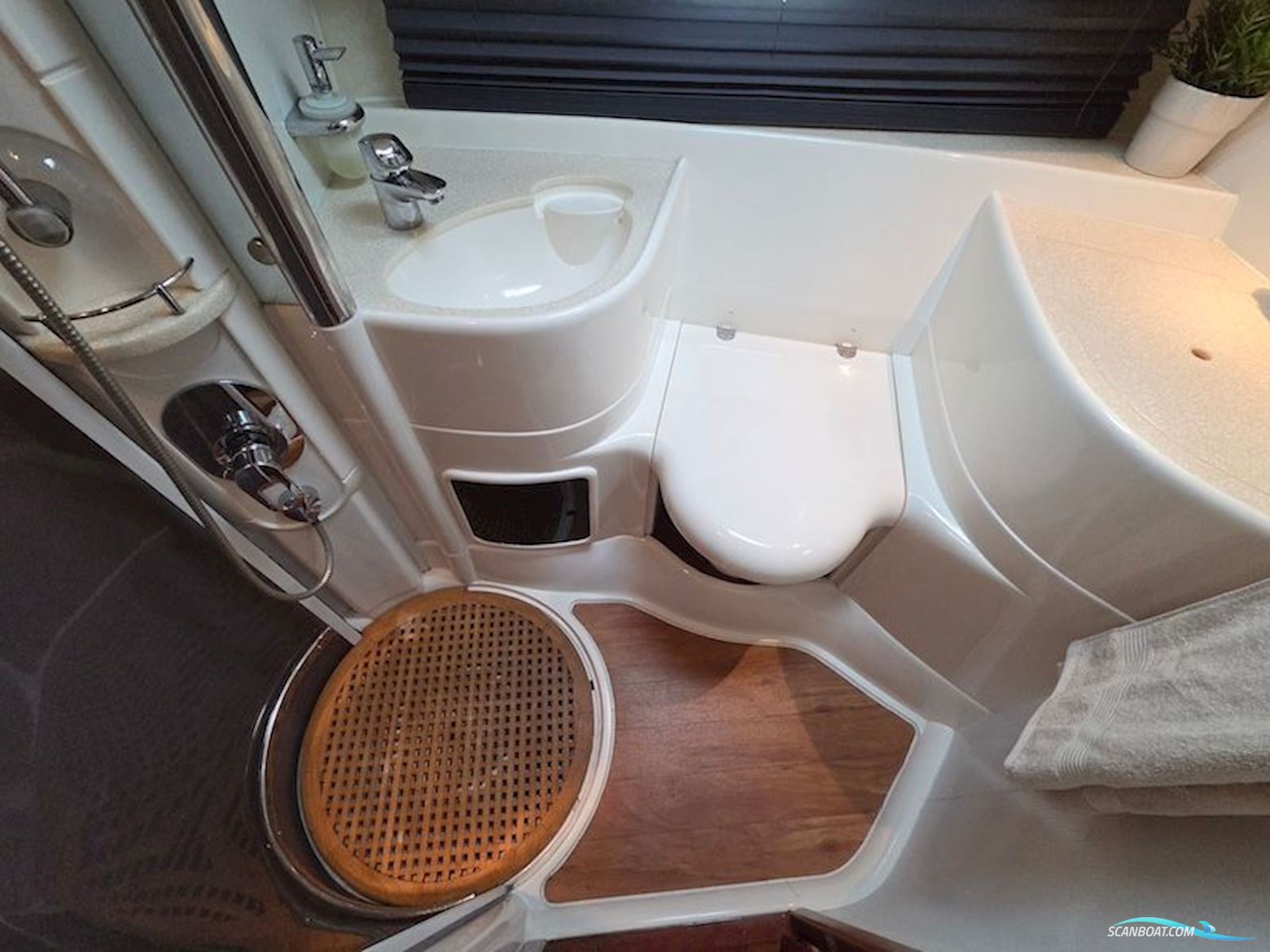 Fairline Targa 48