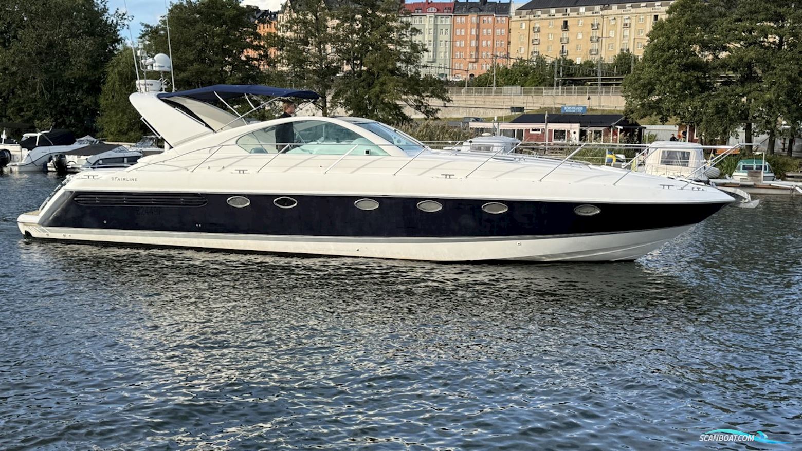 Fairline Targa 48 Motorbåt 2000, med Volvo Penta motor, Sverige
