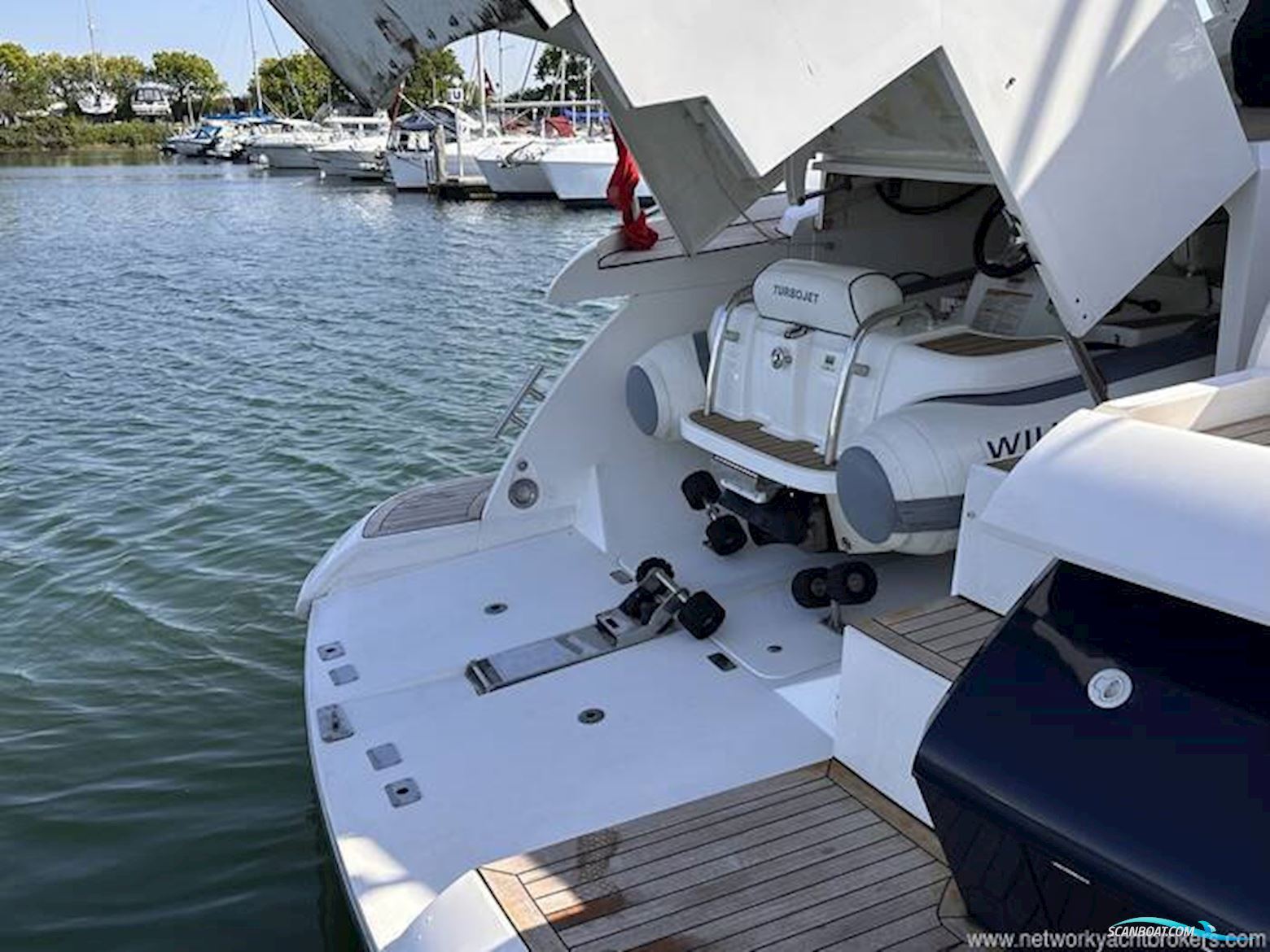Fairline Targa 52