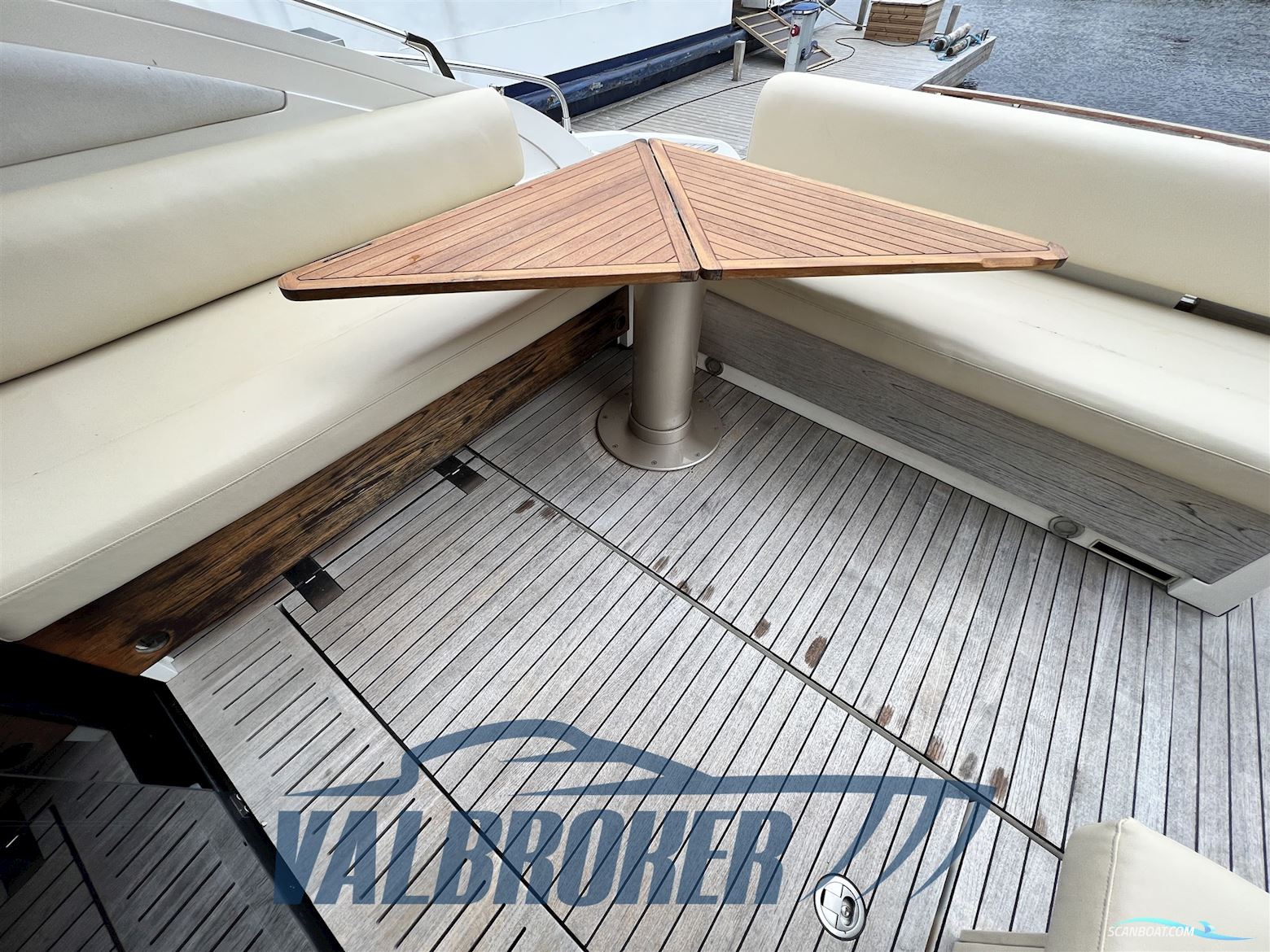 Fairline TARGA 64 GT