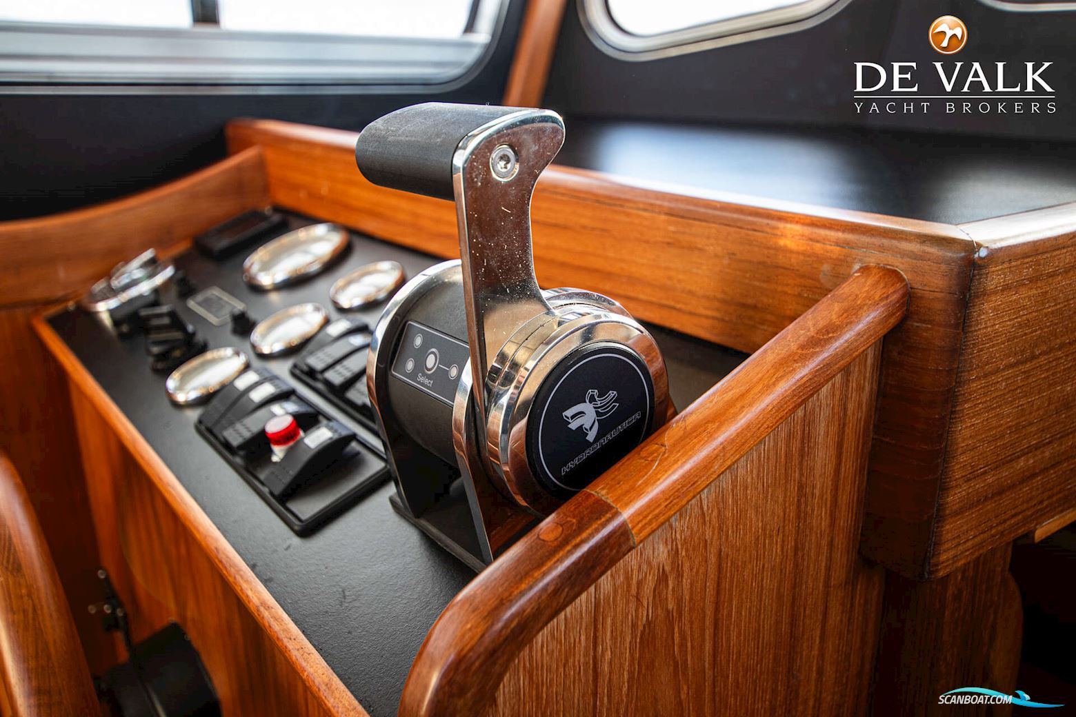 Fairways Marine Fisher 30 Pilothouse