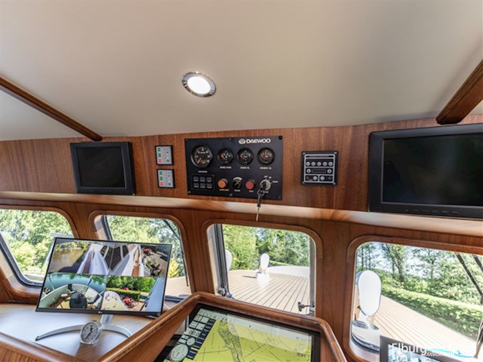Feadship Classic 80ft - MY Spirit of Freedom