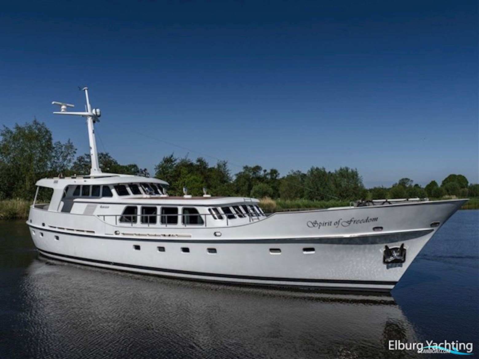 Feadship Classic 80ft - MY Spirit of Freedom