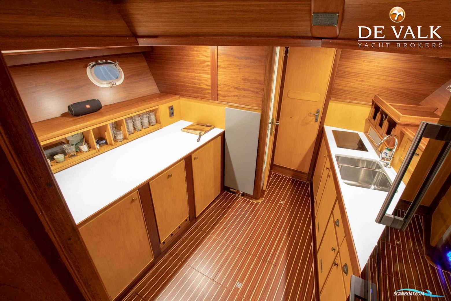 Feadship Van Lent