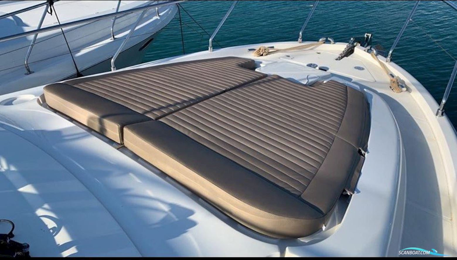 Ferretti 430 Fly