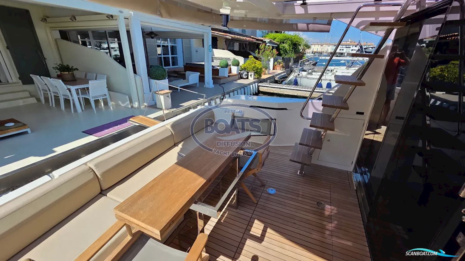 Ferretti 450 Fly