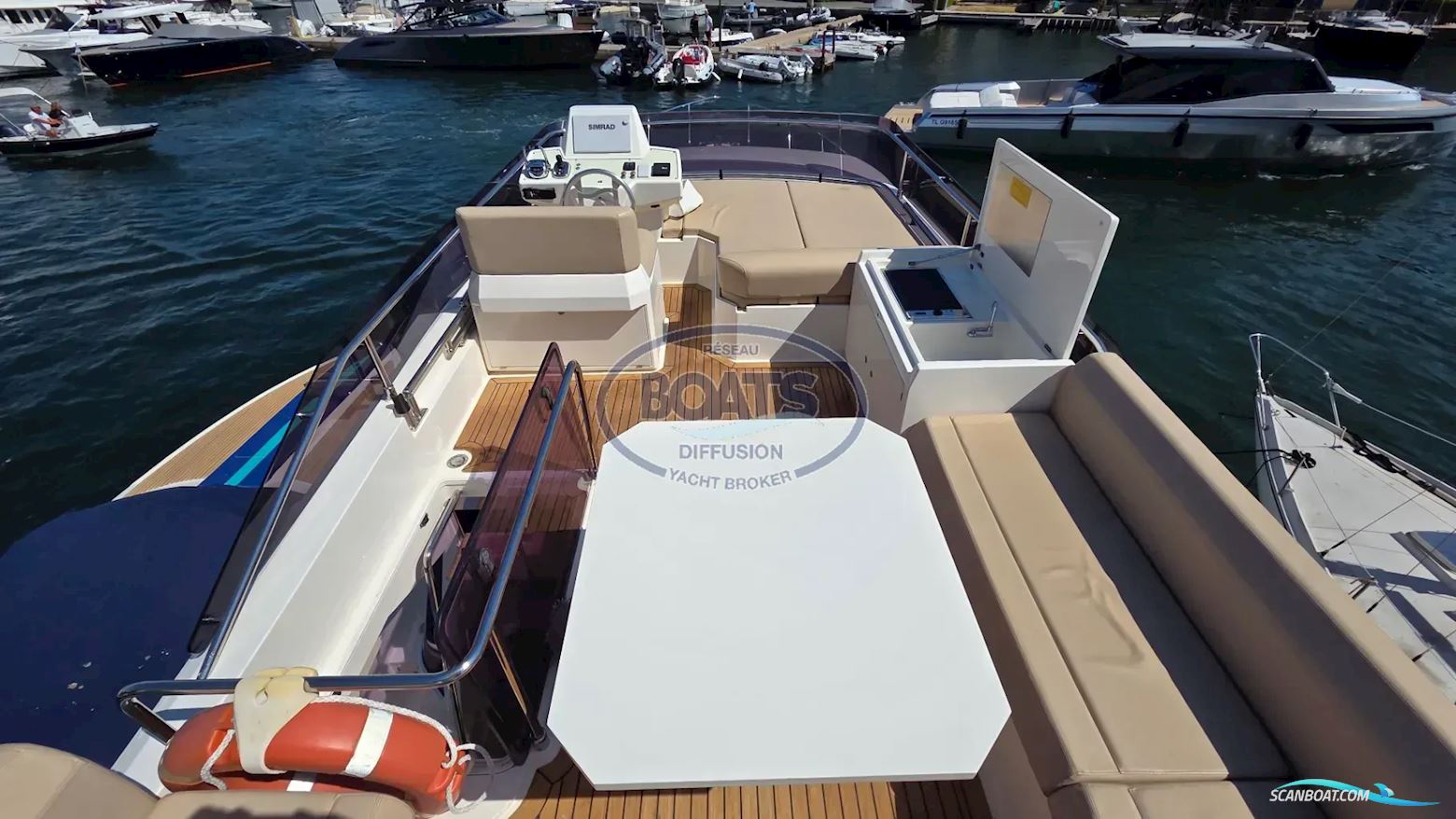 Ferretti 450 Fly