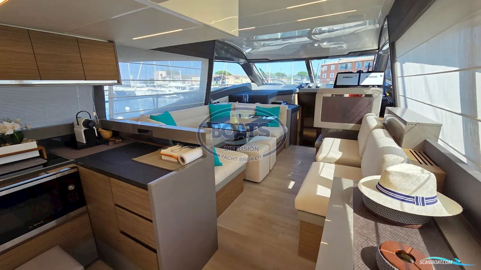 Ferretti 450 Fly