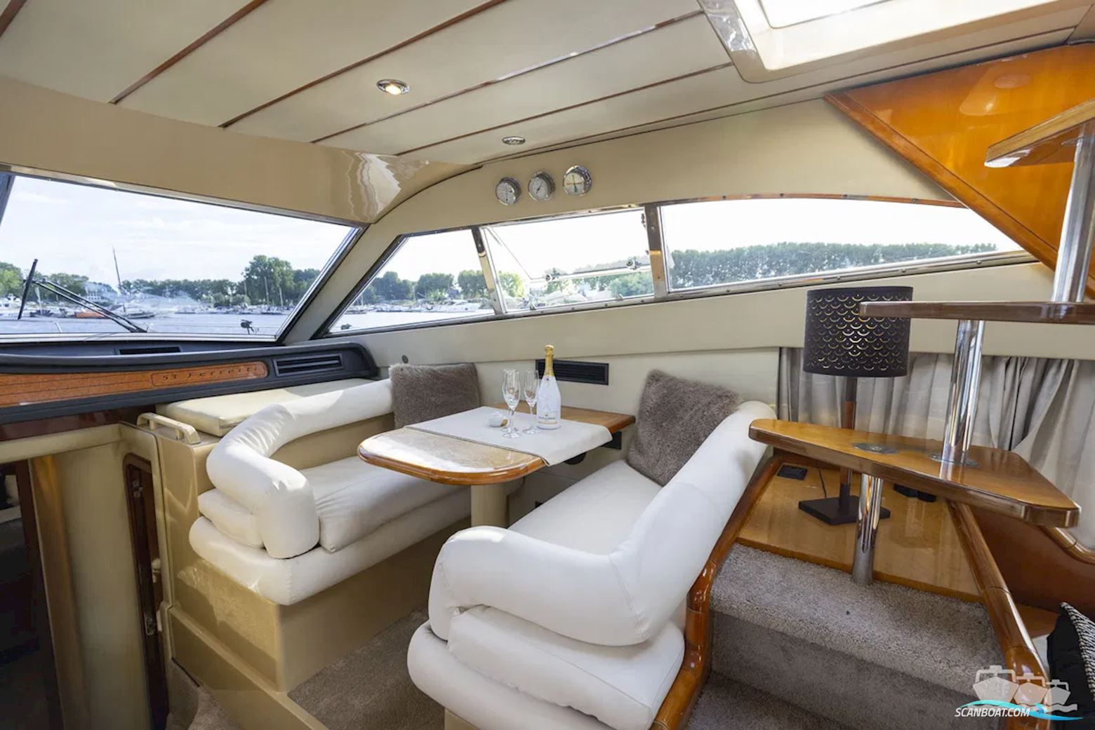 Ferretti 53 Fly