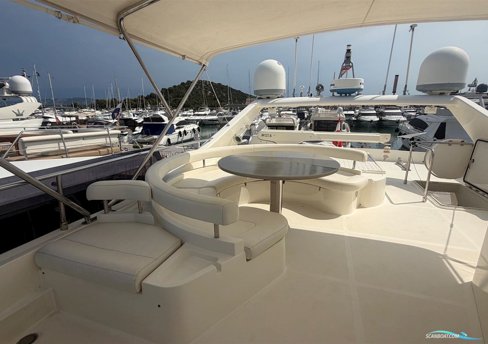 Ferretti 68