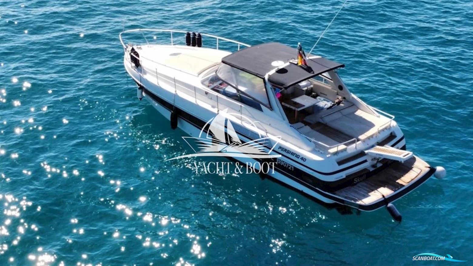 Ferretti Group Pershing 40 Motorbåt 1992, med Volvo Penta motor, Italien