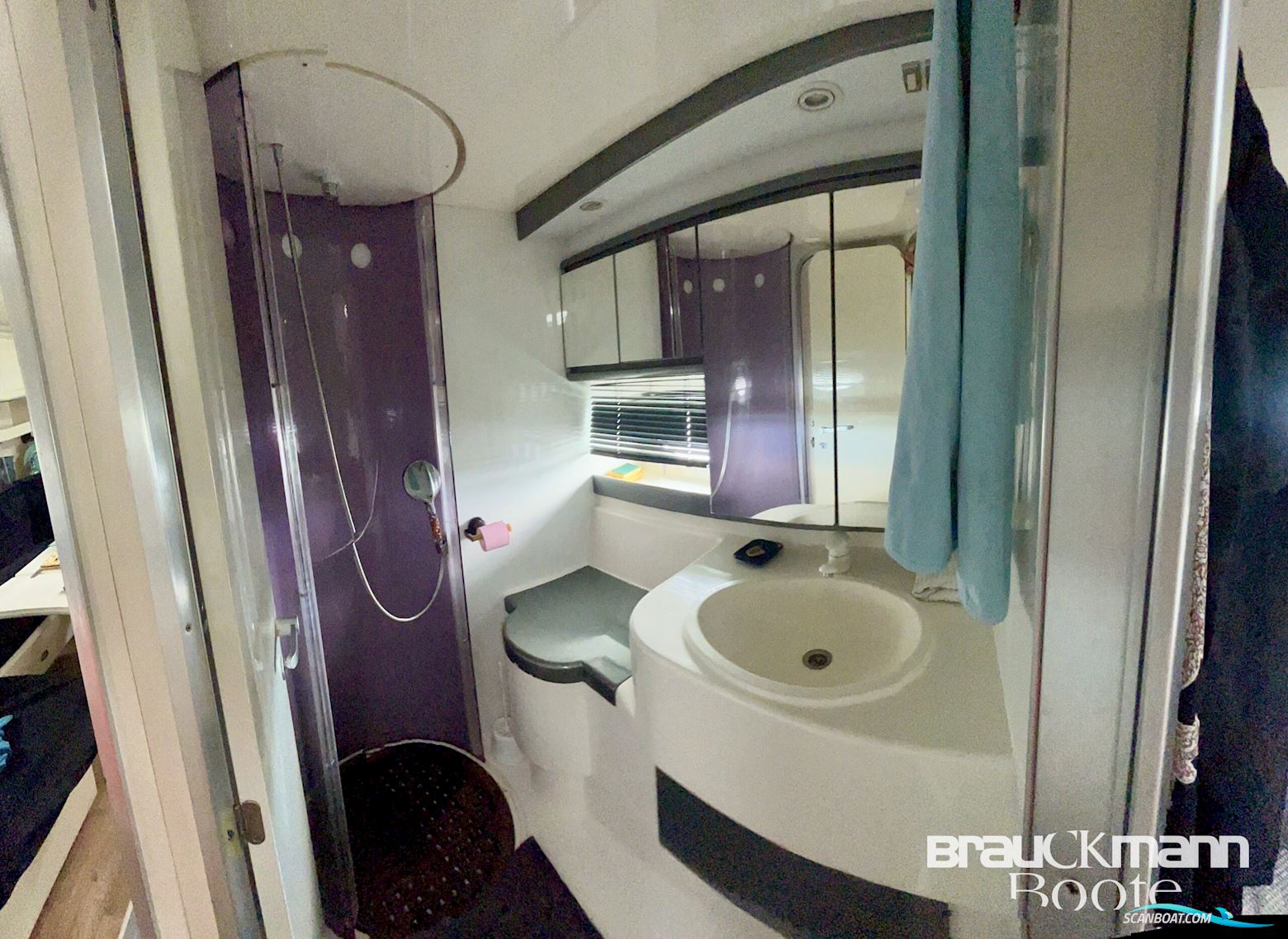 Ferretti Pershing 40