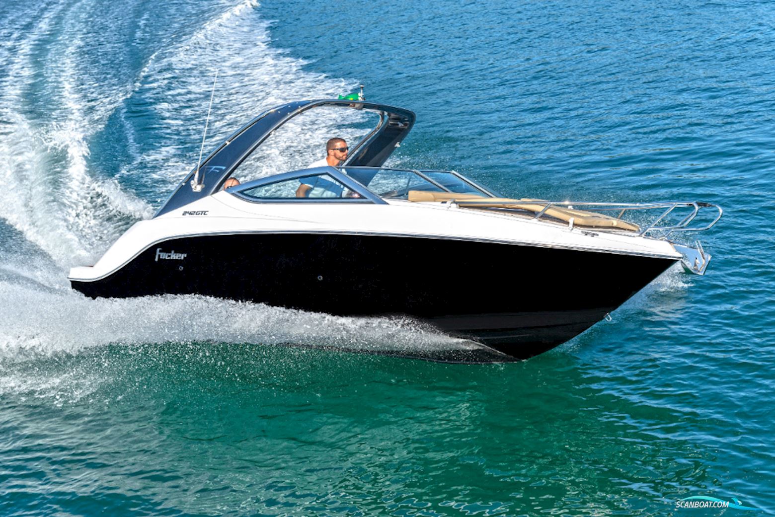FIBRAFORT Style 242 GTC Mooie Cabine geschikt voor Outboard !!