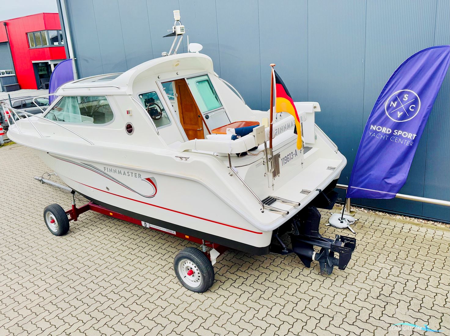 Finnmaster 7050 Sports Family Hardtop