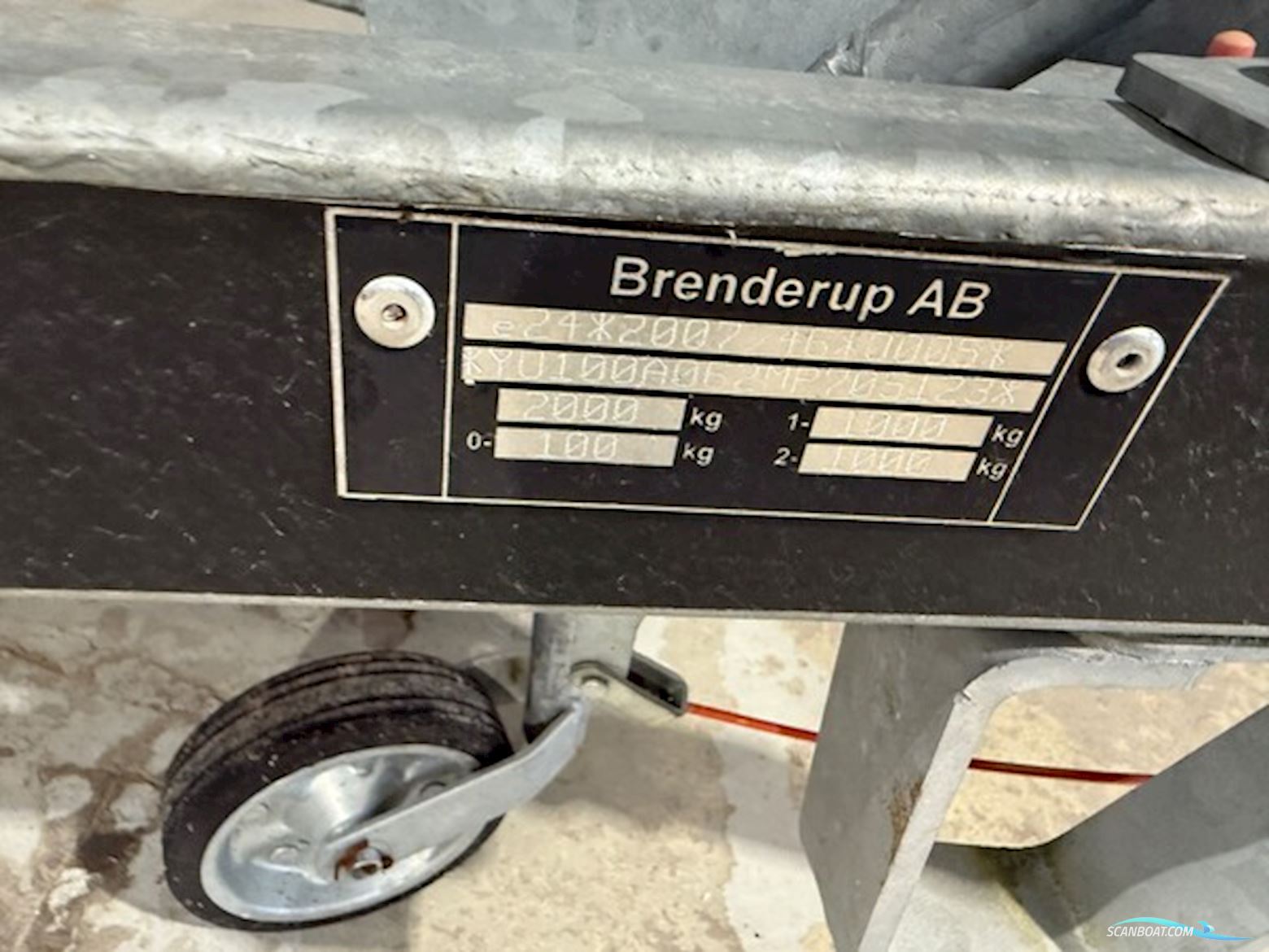 Finnmaster Husky R7 – Kvalitetsaluminium og 200 HK power