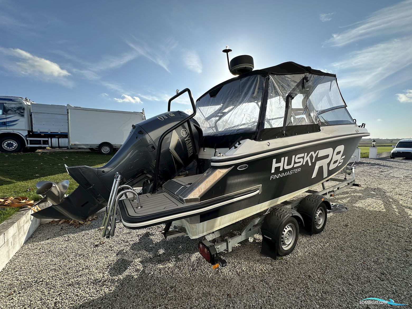 FINNMASTER Husky R8 S