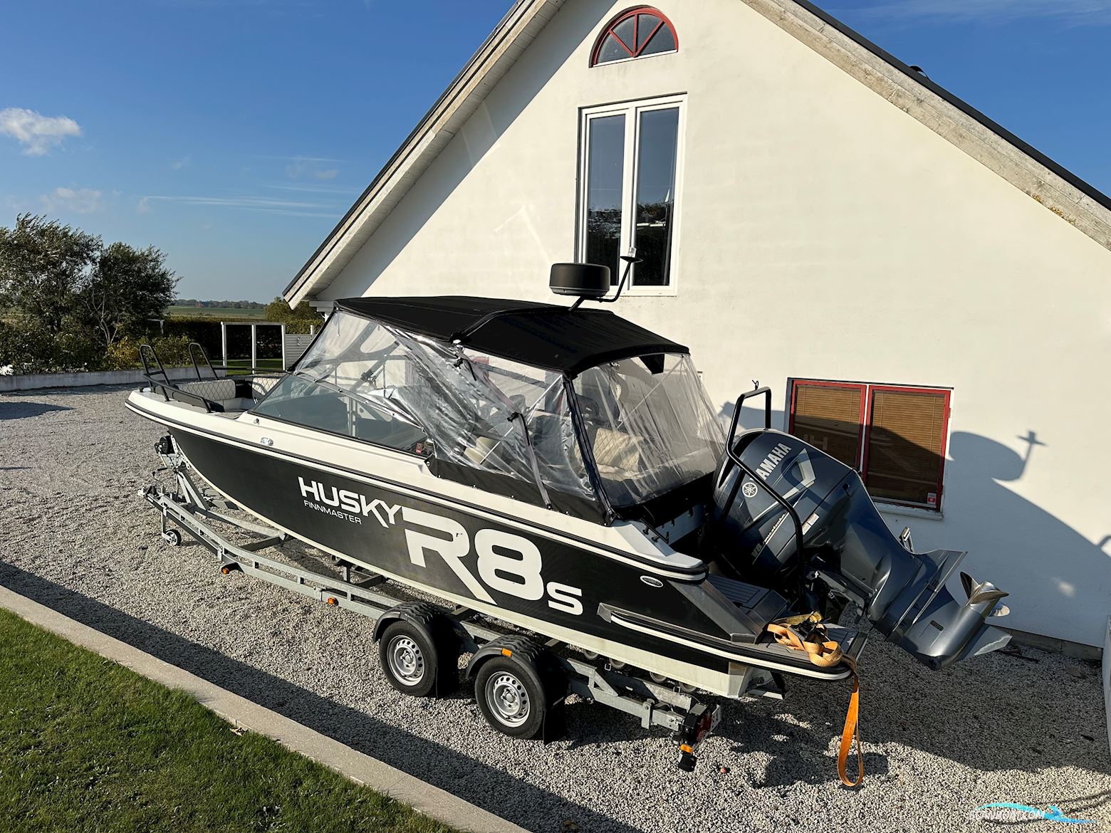 FINNMASTER Husky R8 S