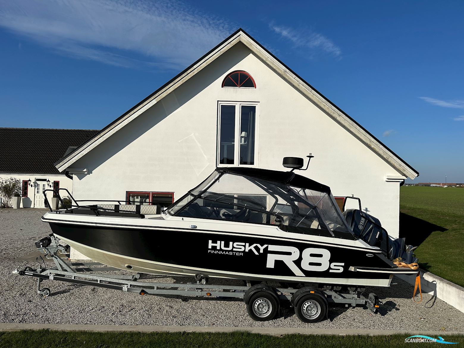 FINNMASTER Husky R8 S