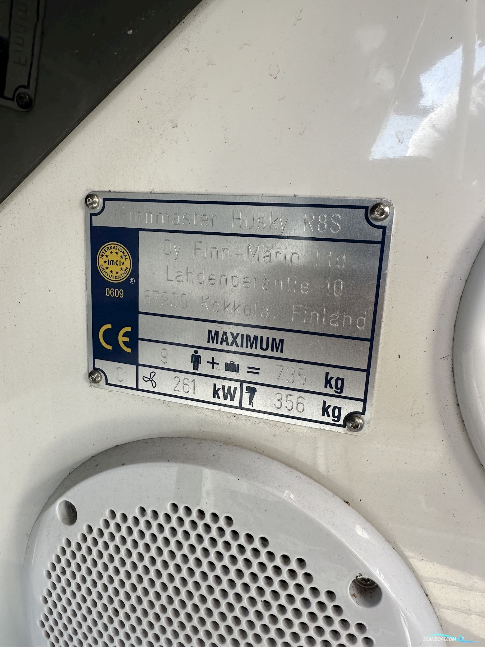 FINNMASTER Husky R8 S