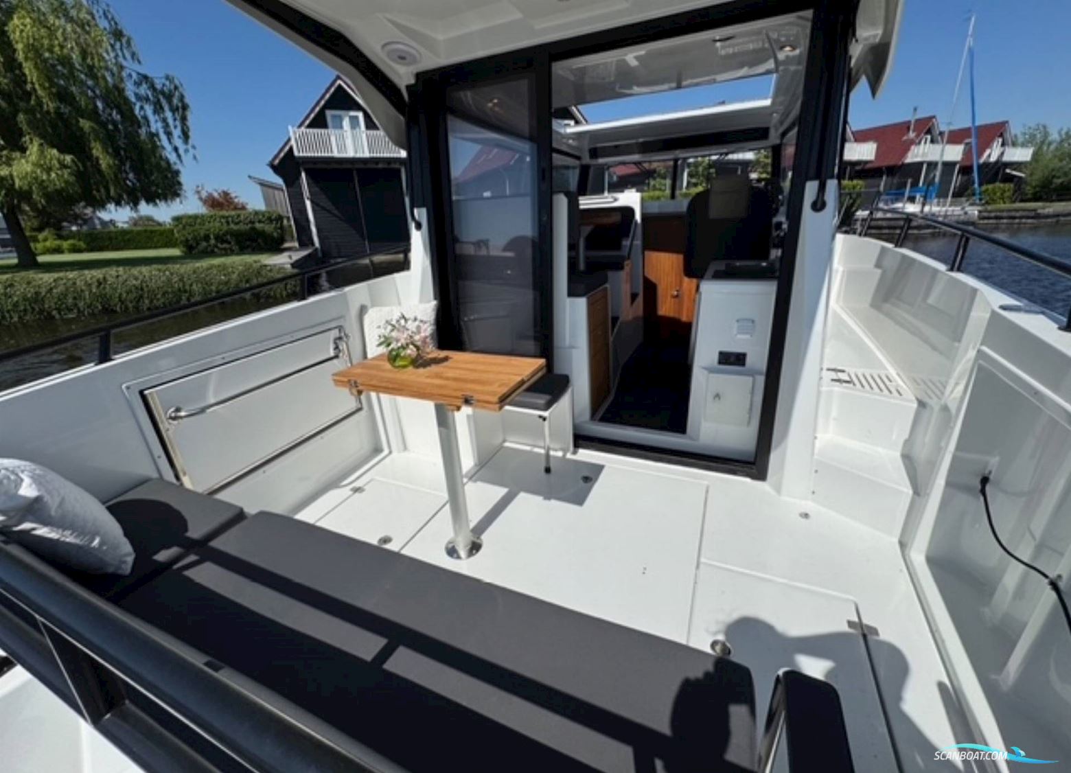 Finnmaster Pilot 8 - 2 X F200 Yamaha/Udstyr