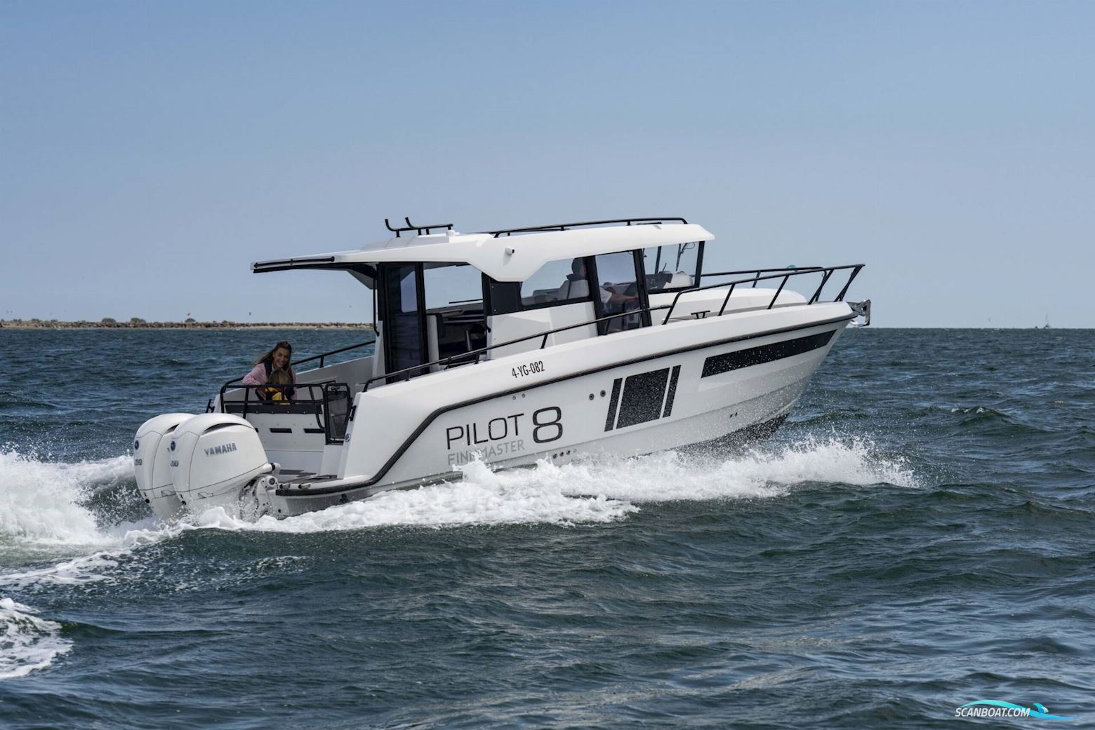 Finnmaster Pilot 8 - Yamaha 2x150 HK/Udstyr Motorbåt 2026, med Twin Yamaha F150 motor, Danmark