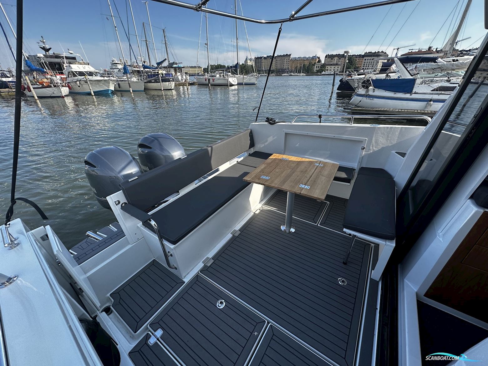 Finnmaster Pilot 8