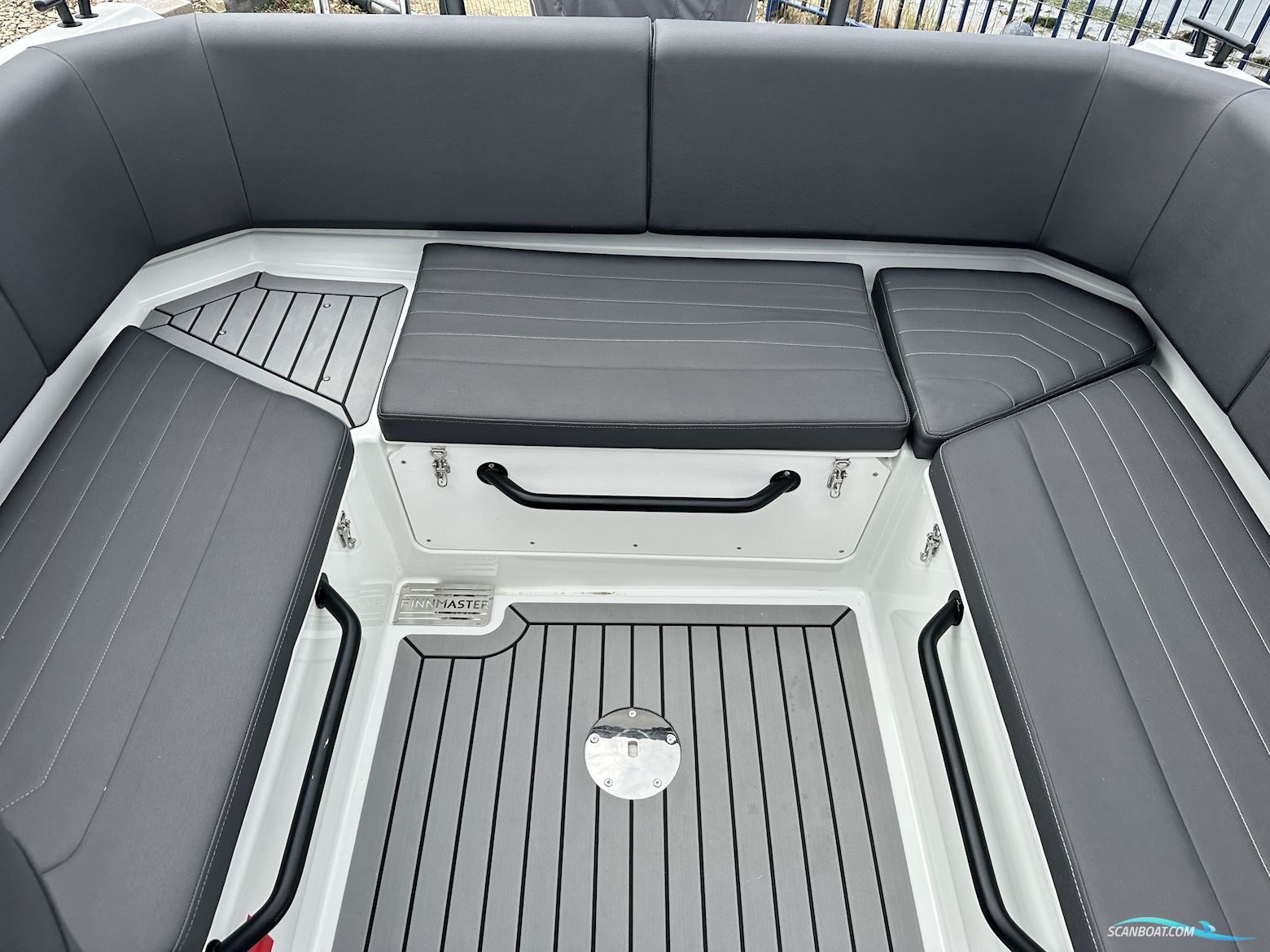 FINNMASTER R6 Bowrider