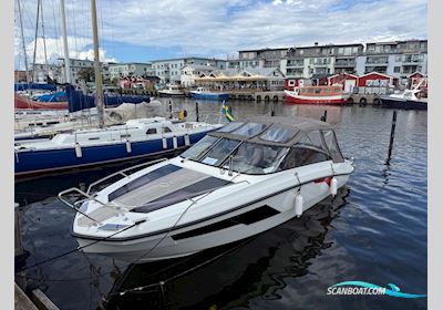 Finnmaster T8 Motorbåt 2016, med Yamaha F-300 motor, Sverige