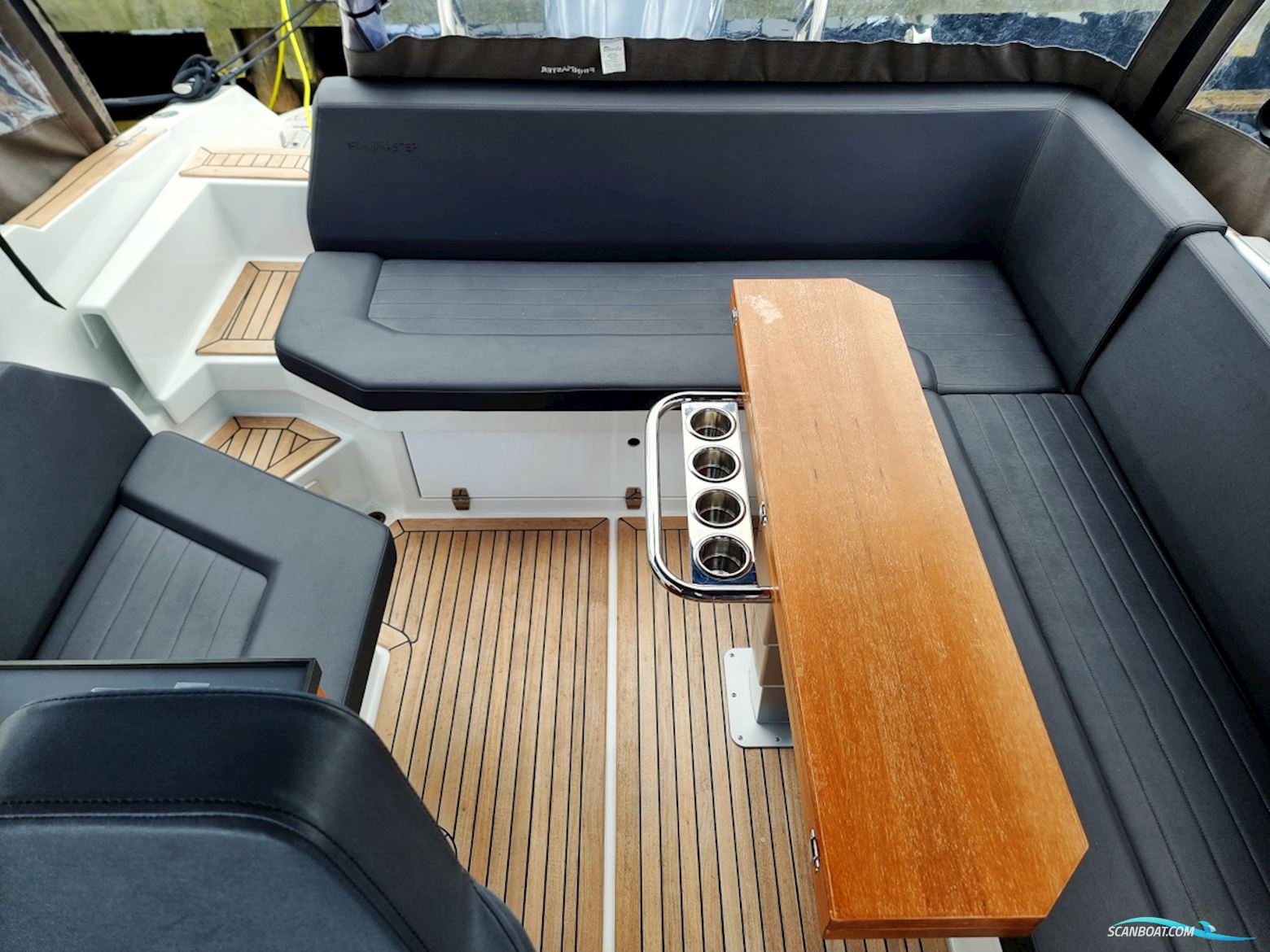 Finnmaster T8 Yamaha F300 XSB2 2022