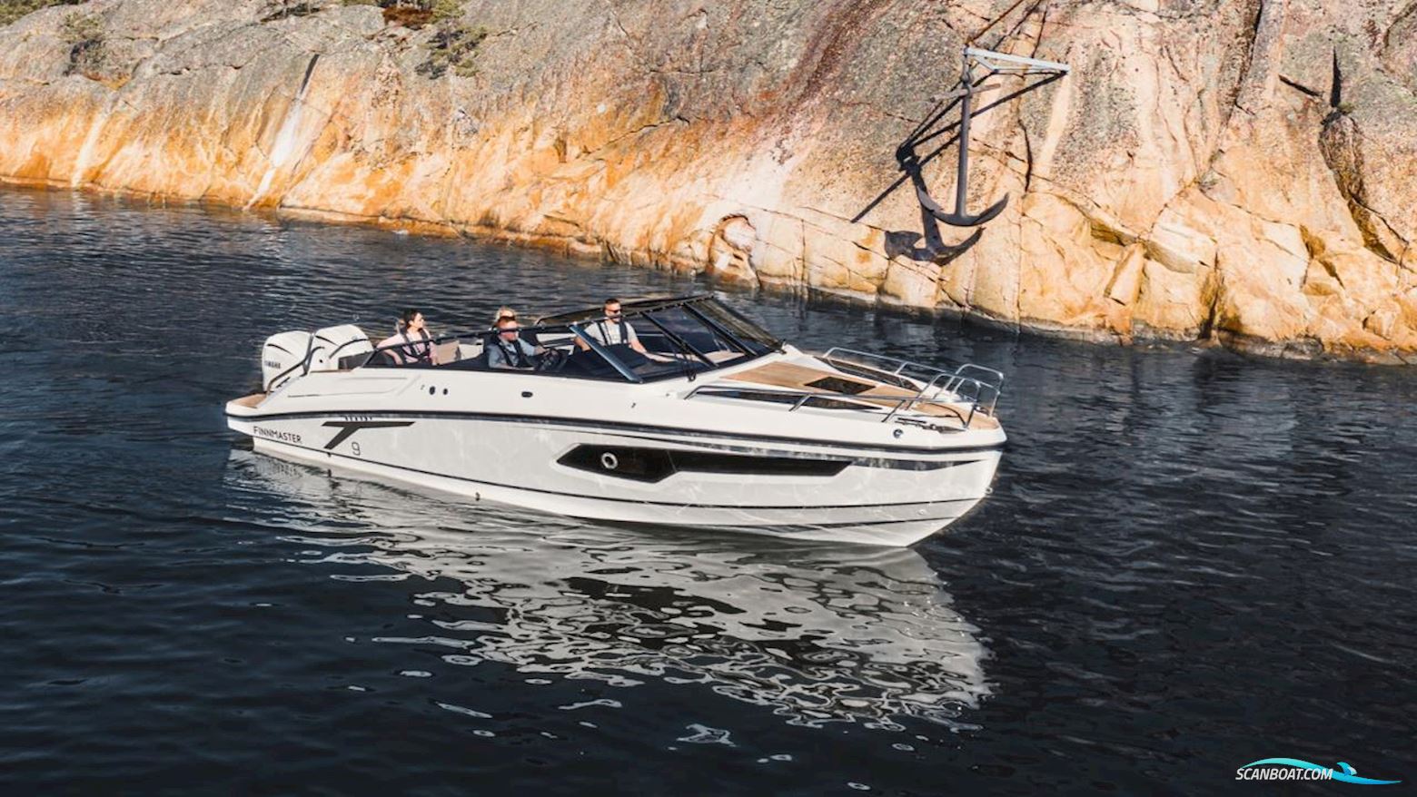 FINNMASTER T9