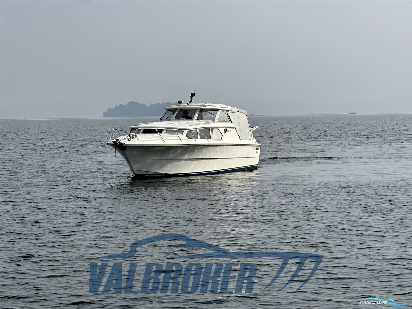 Fjord 32 Cabin