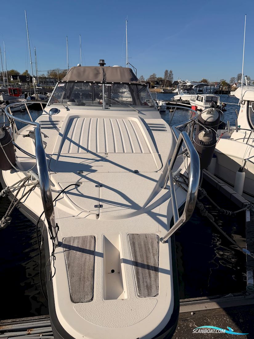 Fjord Dolphin 900