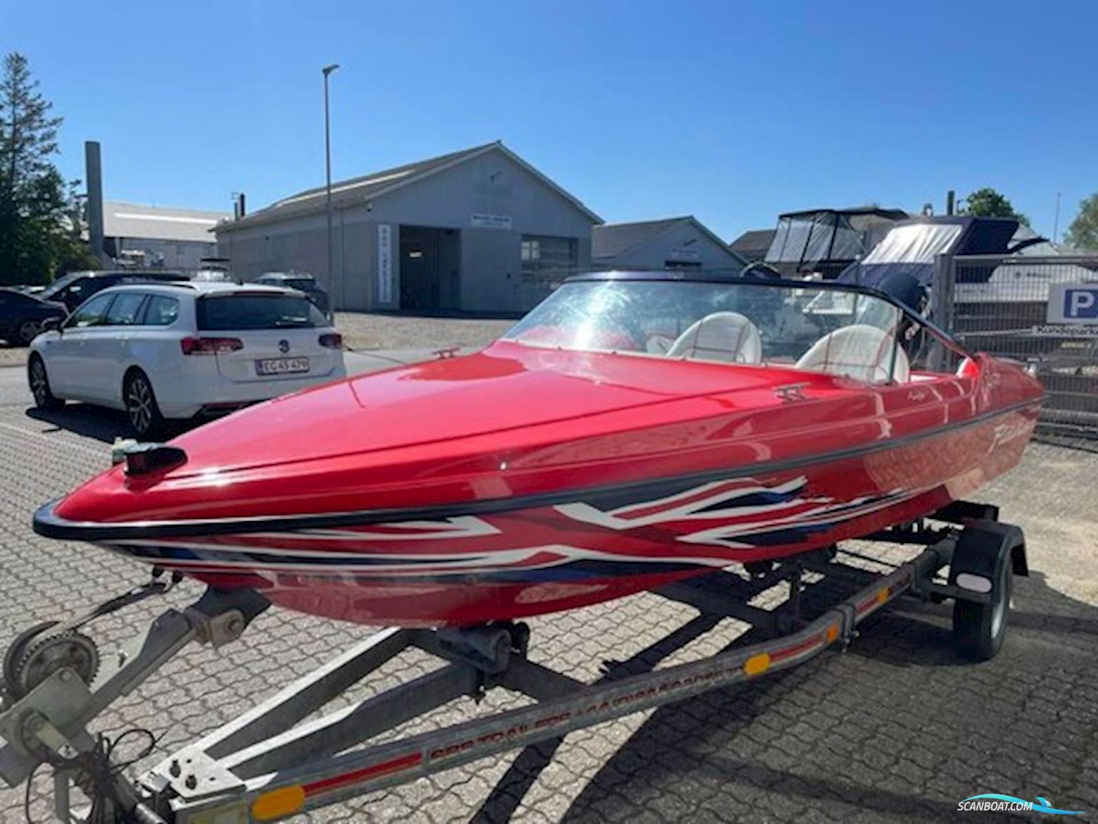 Fletcher 14 GTO med 60 hk Evinrude E-Tec og 750 kg trailer