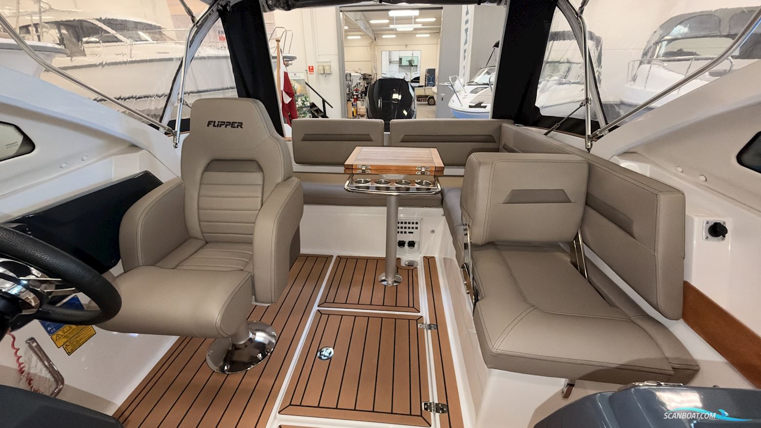 Flipper 650 ST