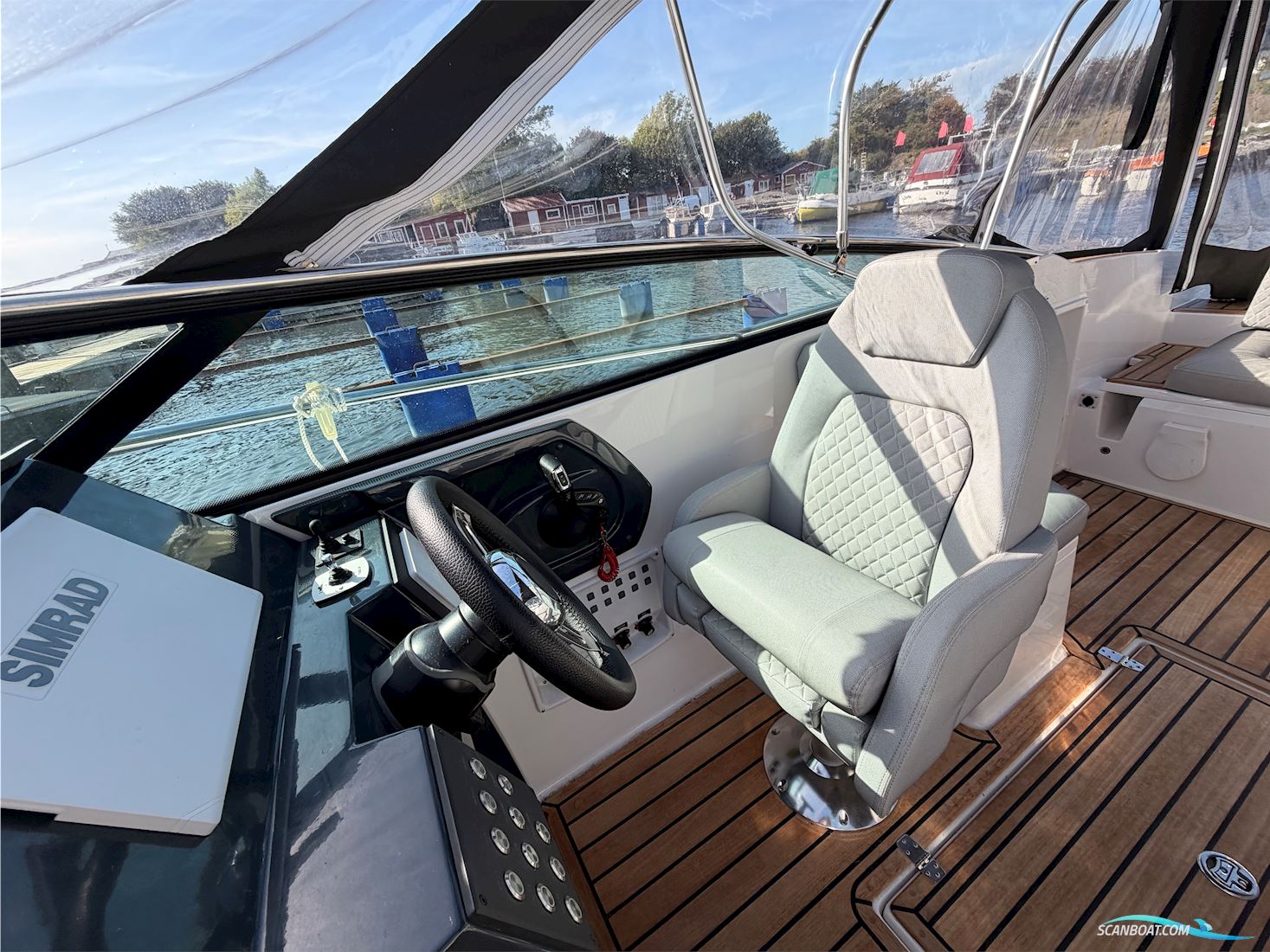 Flipper 800 DC, 2024 - Yamaha 300 hk 