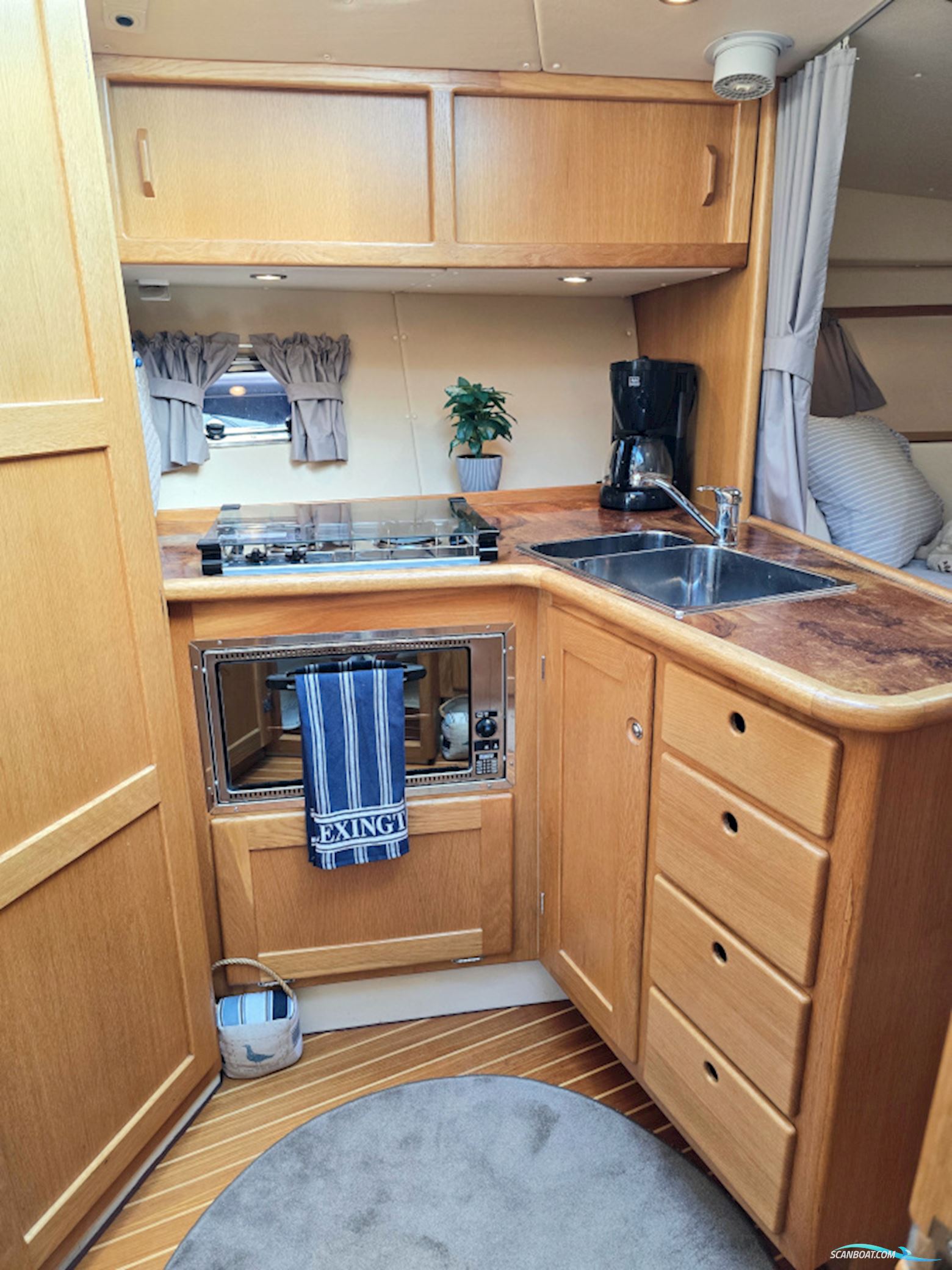 Forbina 10000 Volvo Penta KAD 300 EDC