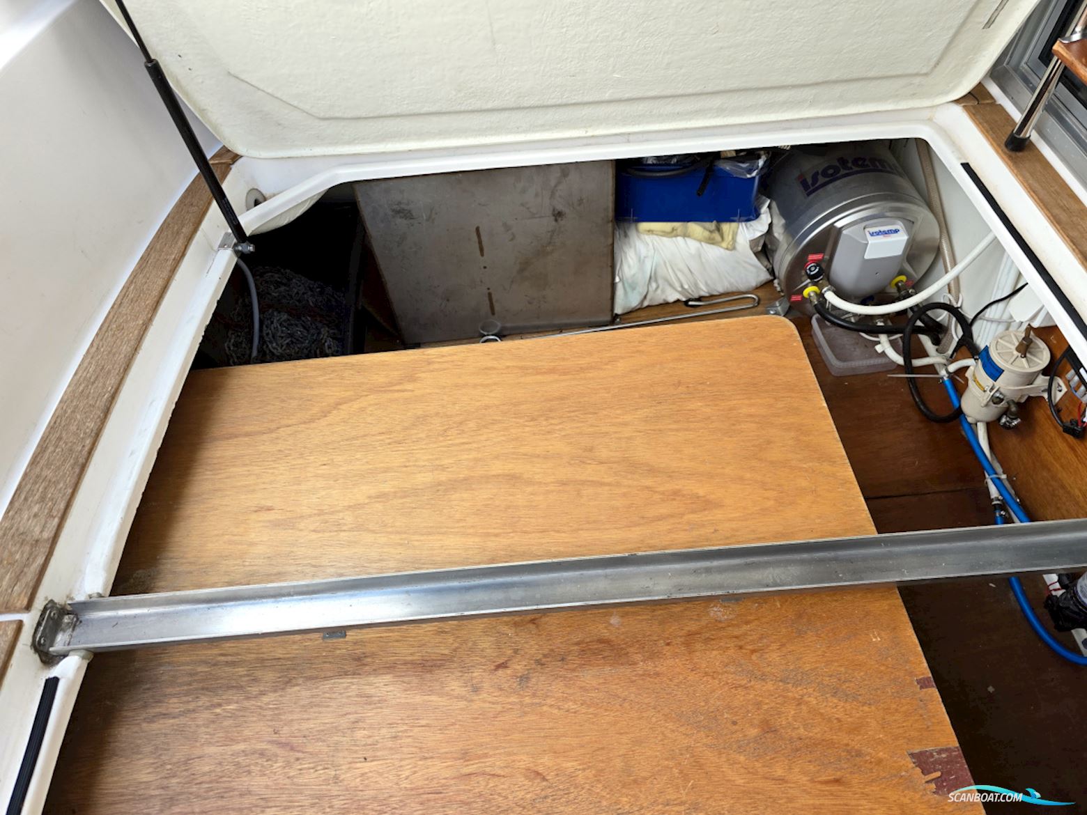 Forbina 10000 Volvo Penta Kad 300 Edc