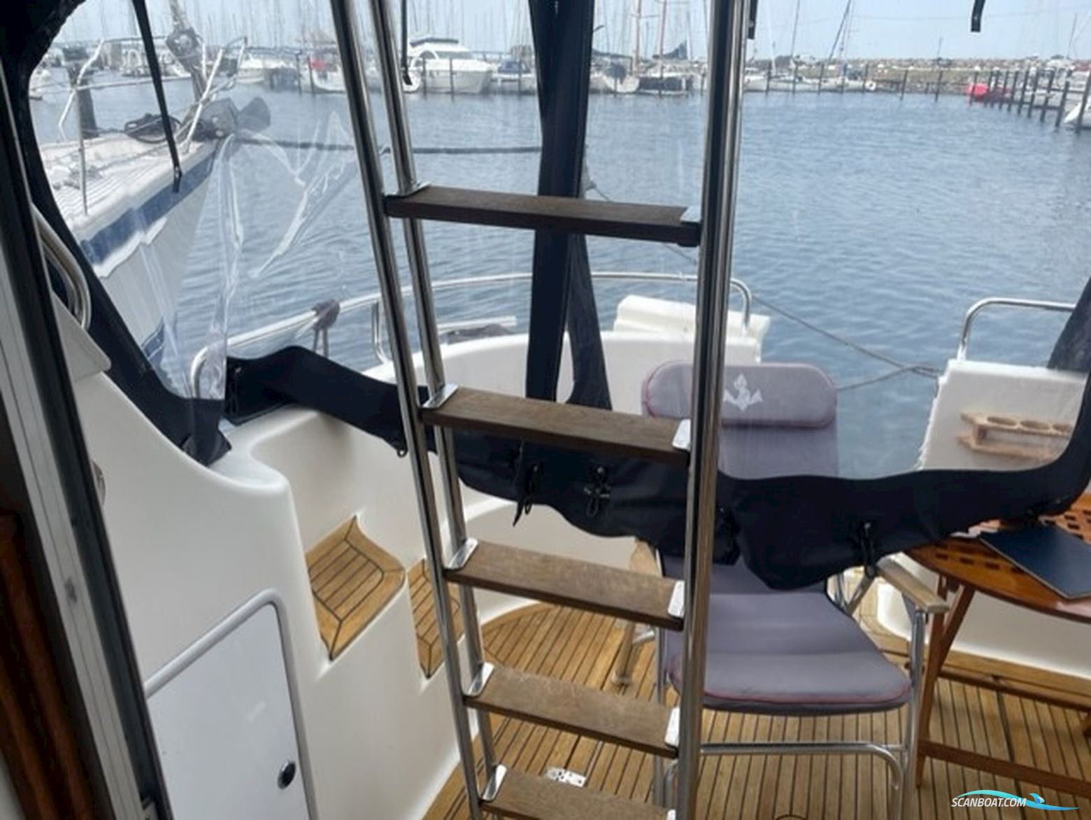 Forbina 11000 Flybridge Svenskbyggd kvalitetsbåt i toppskick