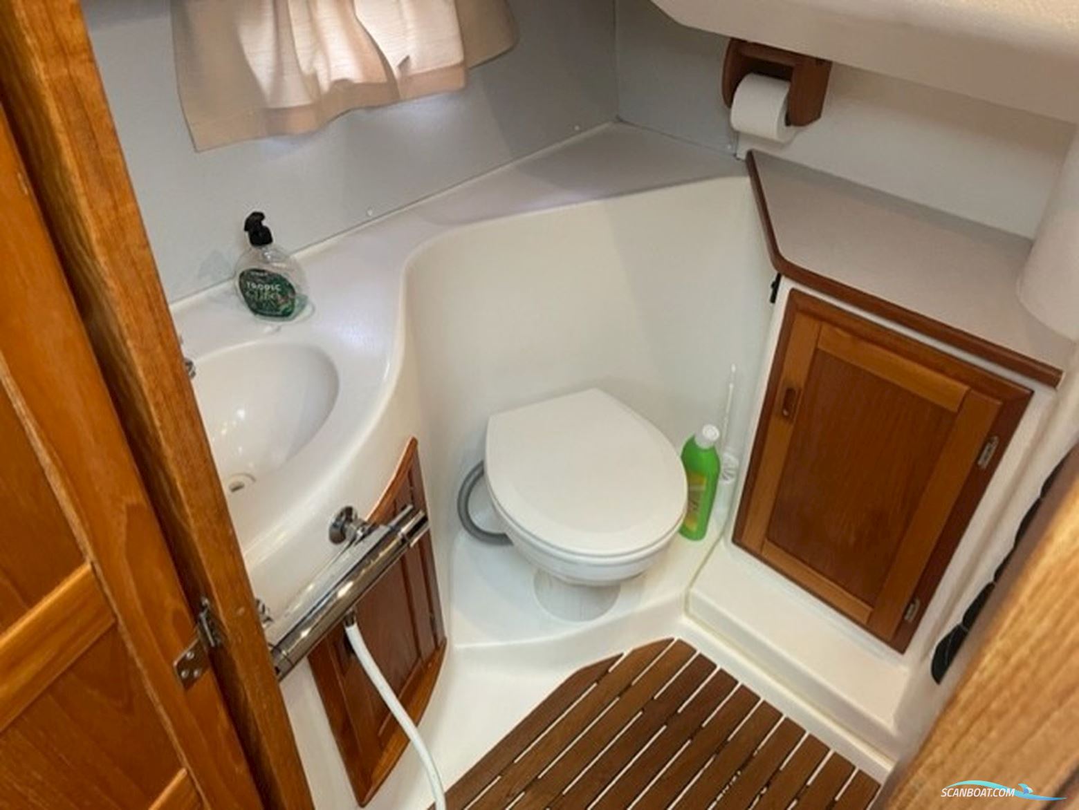 Forbina 11000 Flybridge Svenskbyggd kvalitetsbåt i toppskick