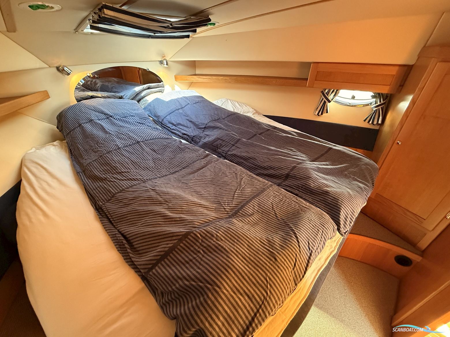 Forbina 40 Flybridge. Sommerpris. Meget Nedsat.