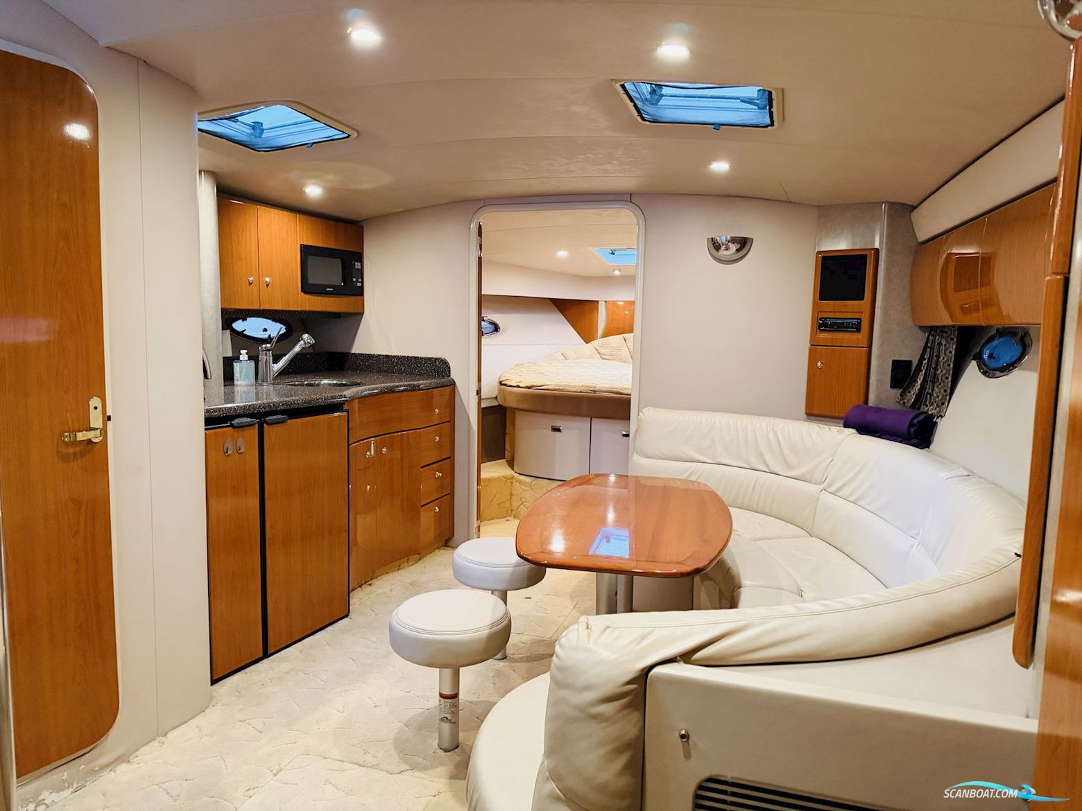 Formula 40 Performance Cruiser