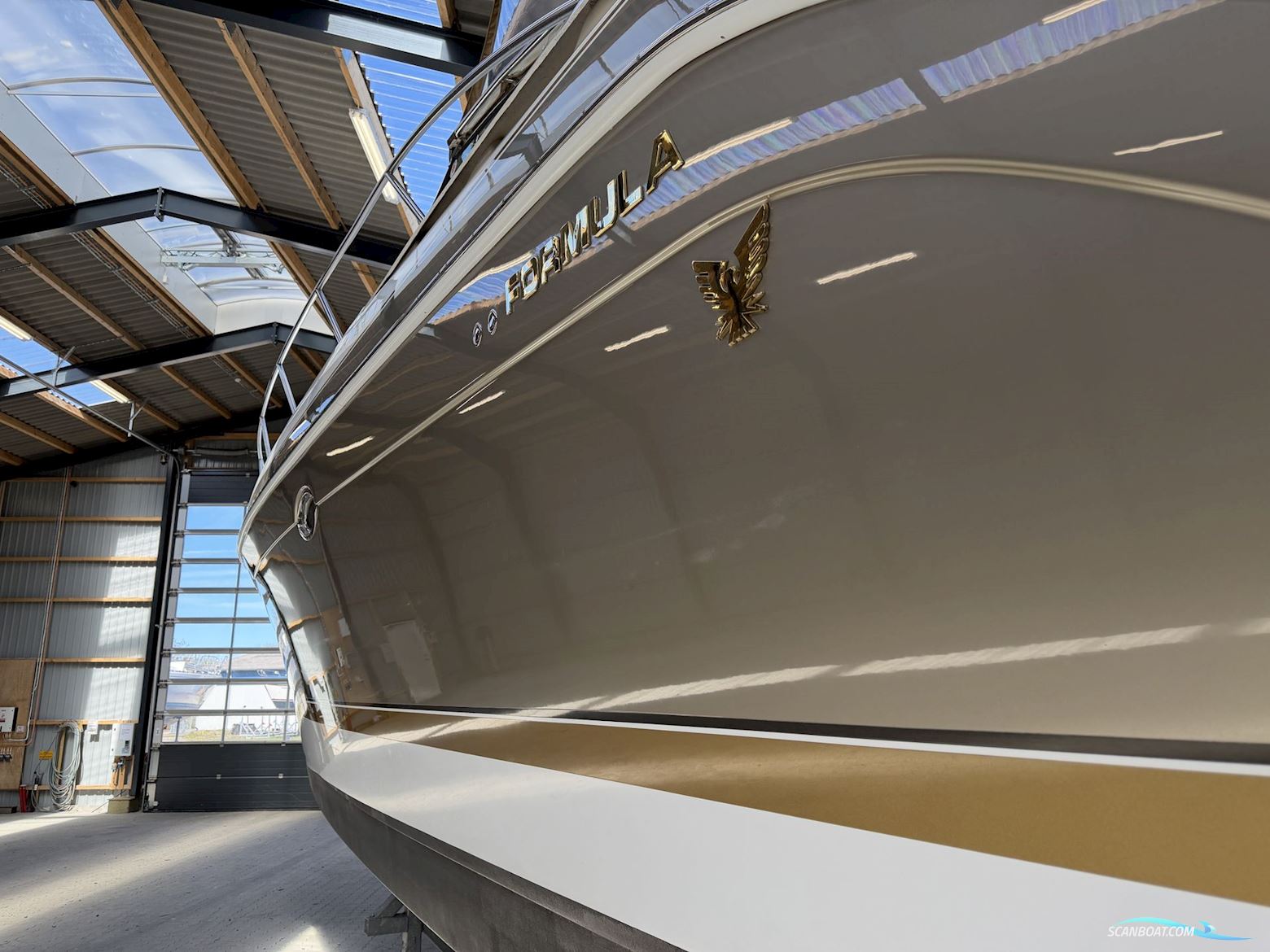 Formula 40 Performance Cruiser
