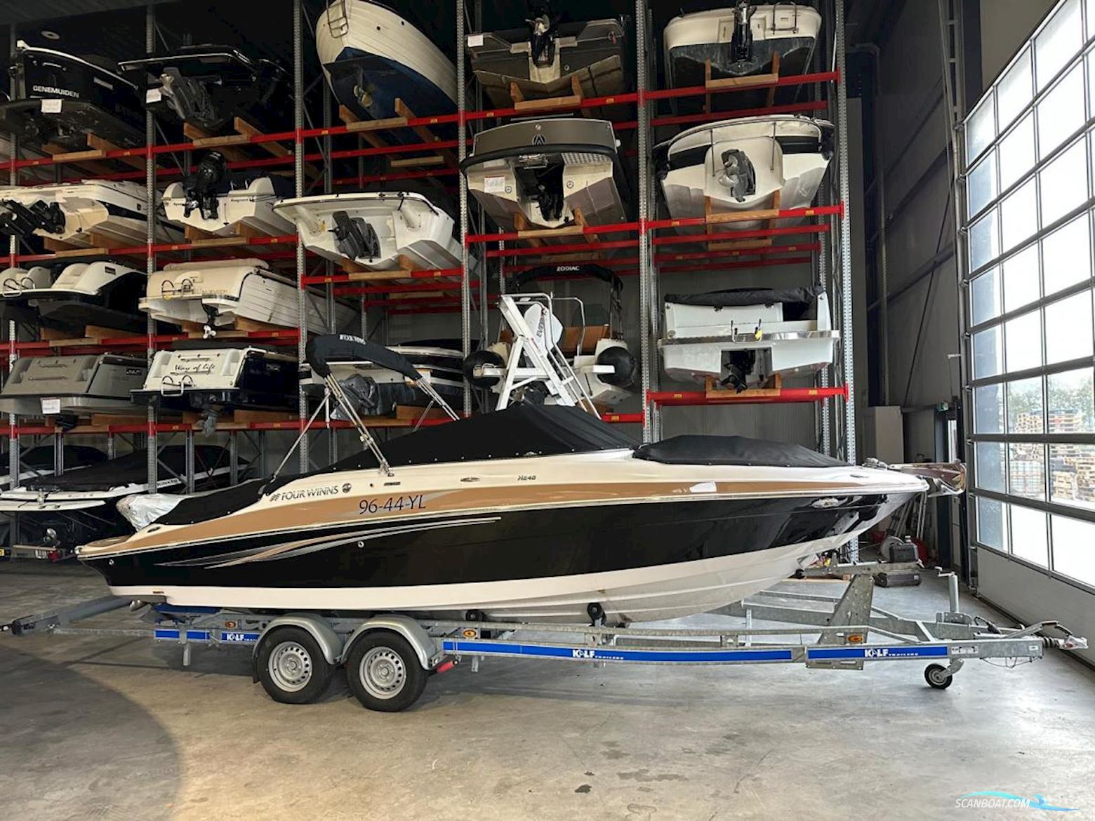 Four Winns  H 240 Bowrider