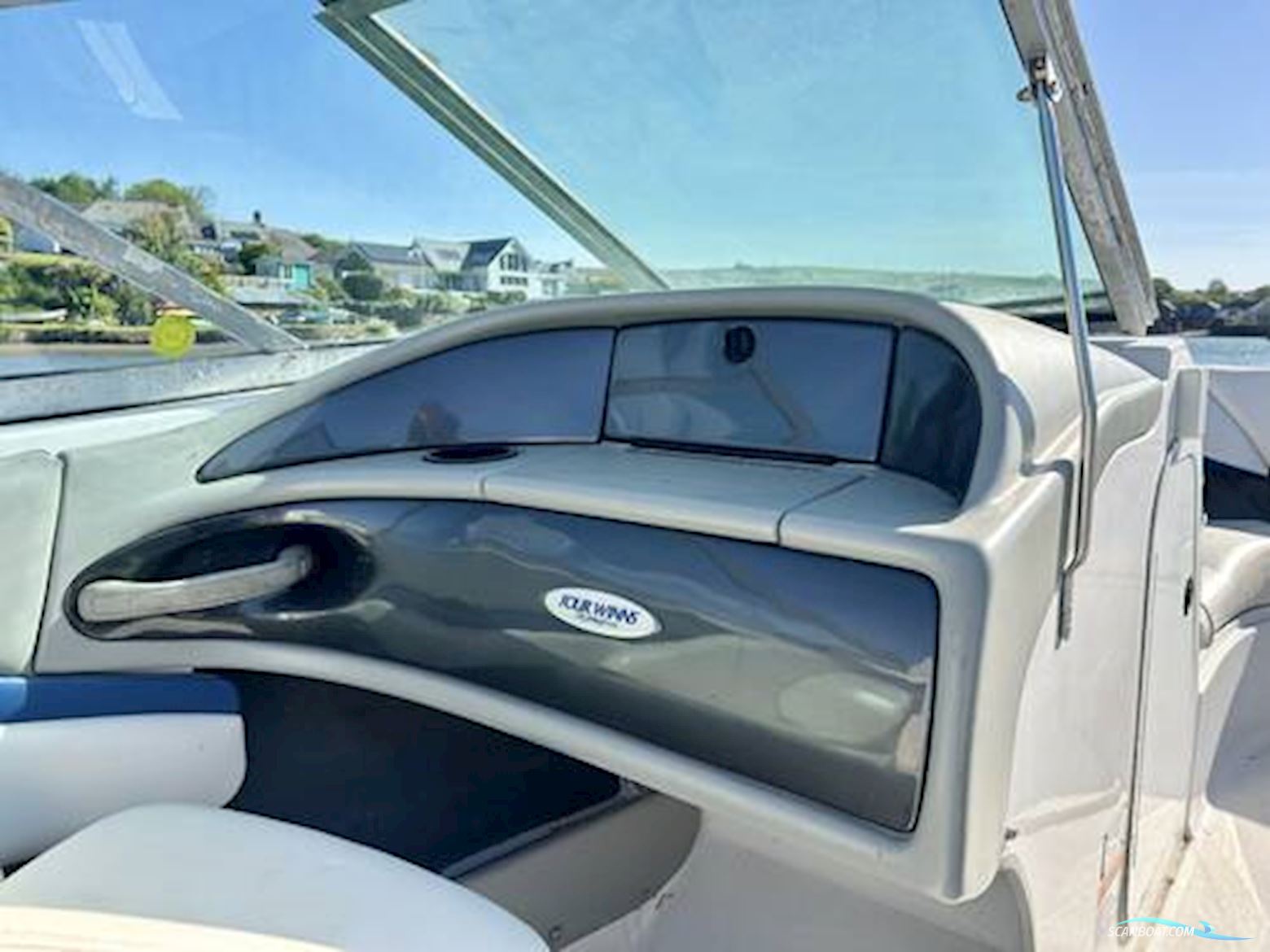 Four Winns 210 Horizon