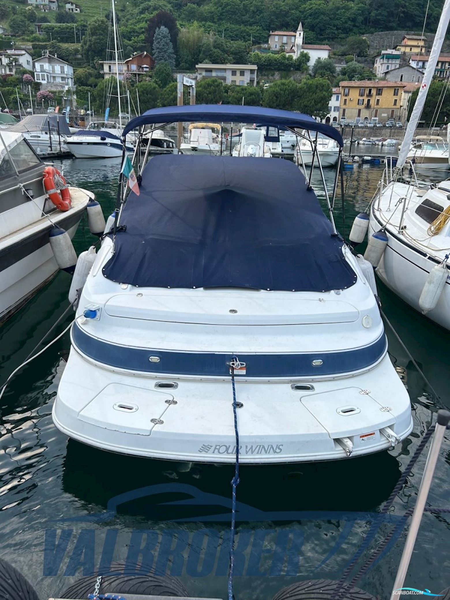 Four Winns 245 Sundowner