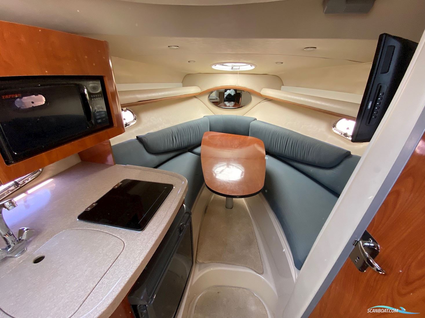 Four Winns 248 Vista Diesel