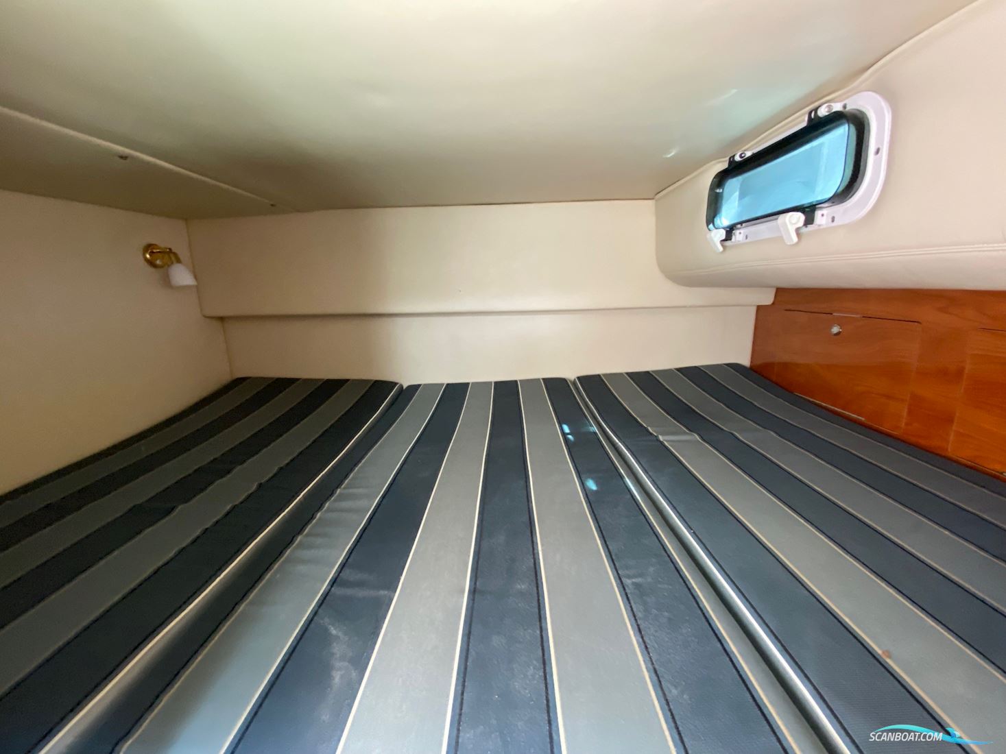 Four Winns 248 Vista Diesel