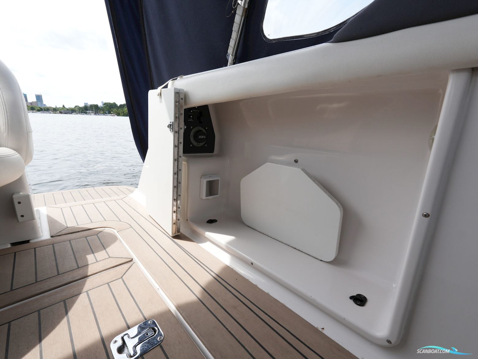 Four Winns 248 Vista