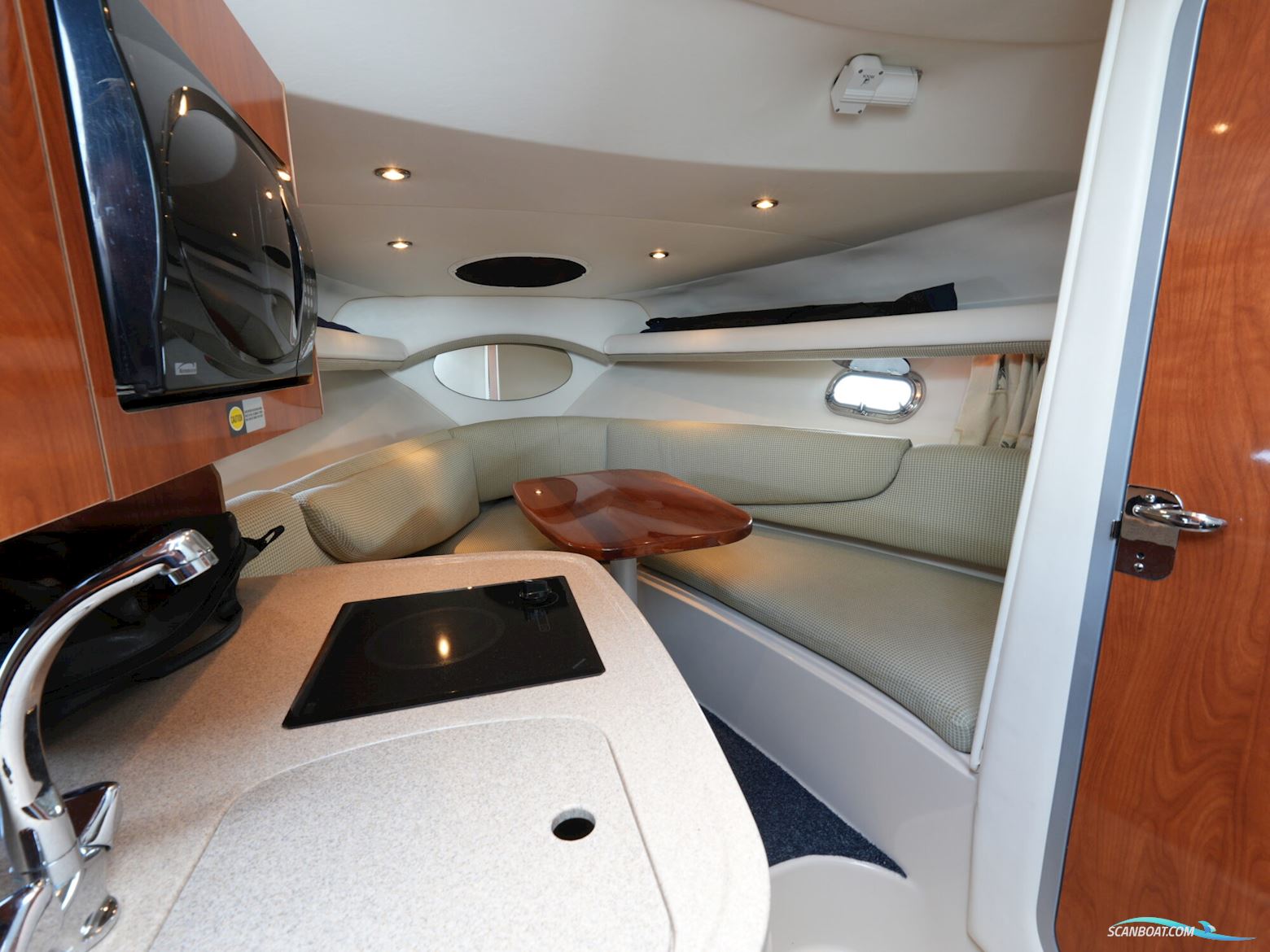 Four Winns 248 Vista