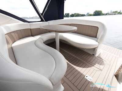 Four Winns 248 Vista Motorbåt 2004, med Volvo Penta 5.0 motor, Holland